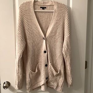 American eagle XL cream boyfriend sweater